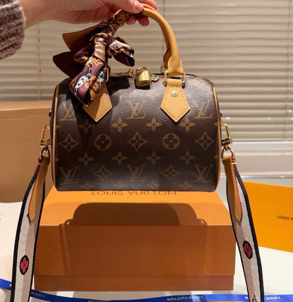 Chic Monogram Speedy 20 Handbag – Classic Brown Designer-Inspired
