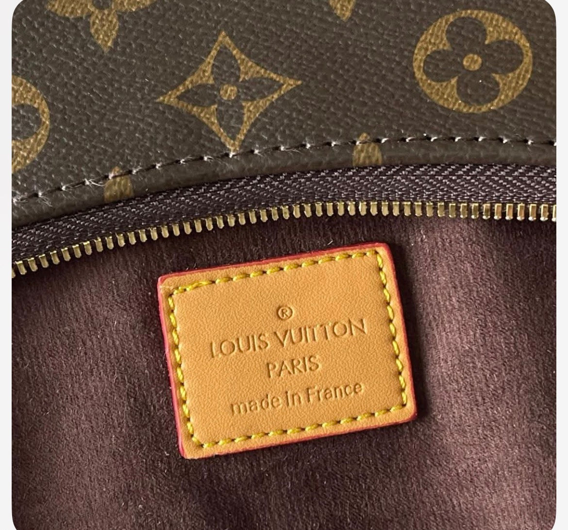 Luxury Monogram Print Shoulder Bag with Chain Strap for Women | Classic Everyday Handbag