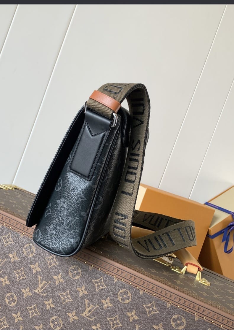 LV Messenger Bag
