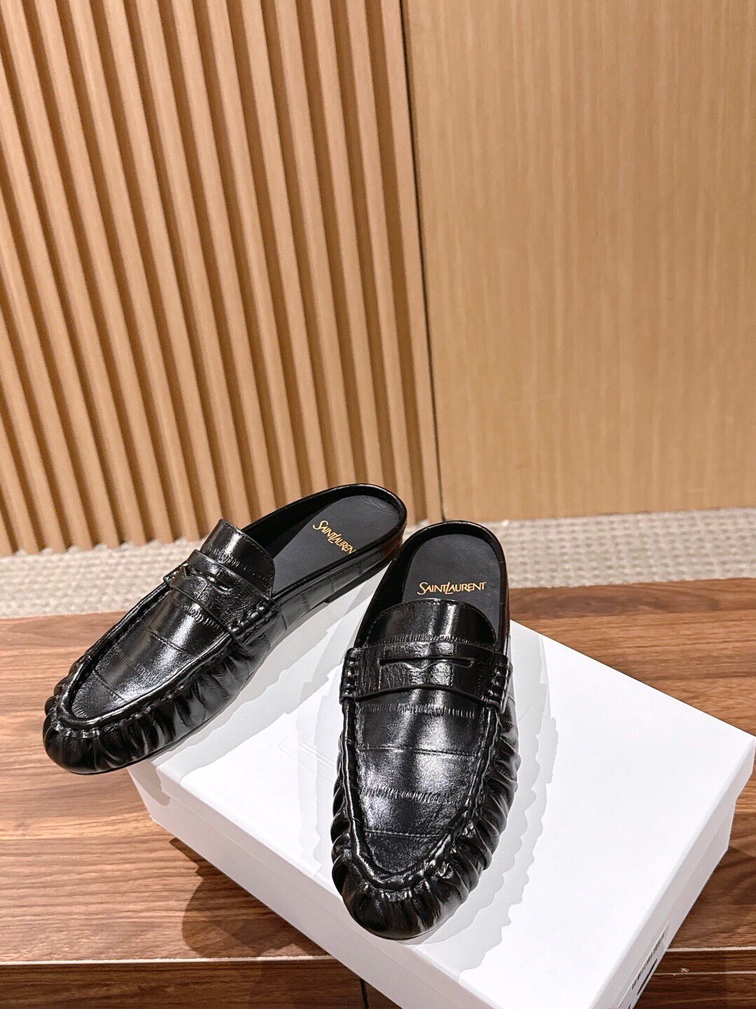 Yves ysl Saint Laurent Loafers